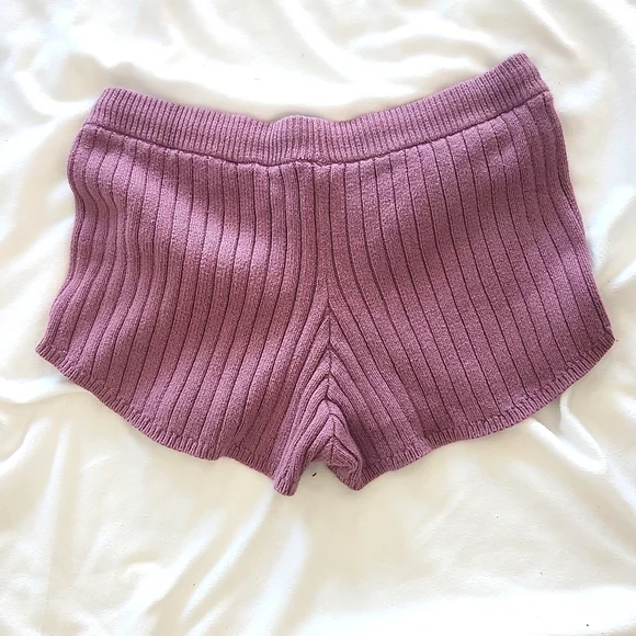 Heavy Knit Shorts - Picture 3 of 6